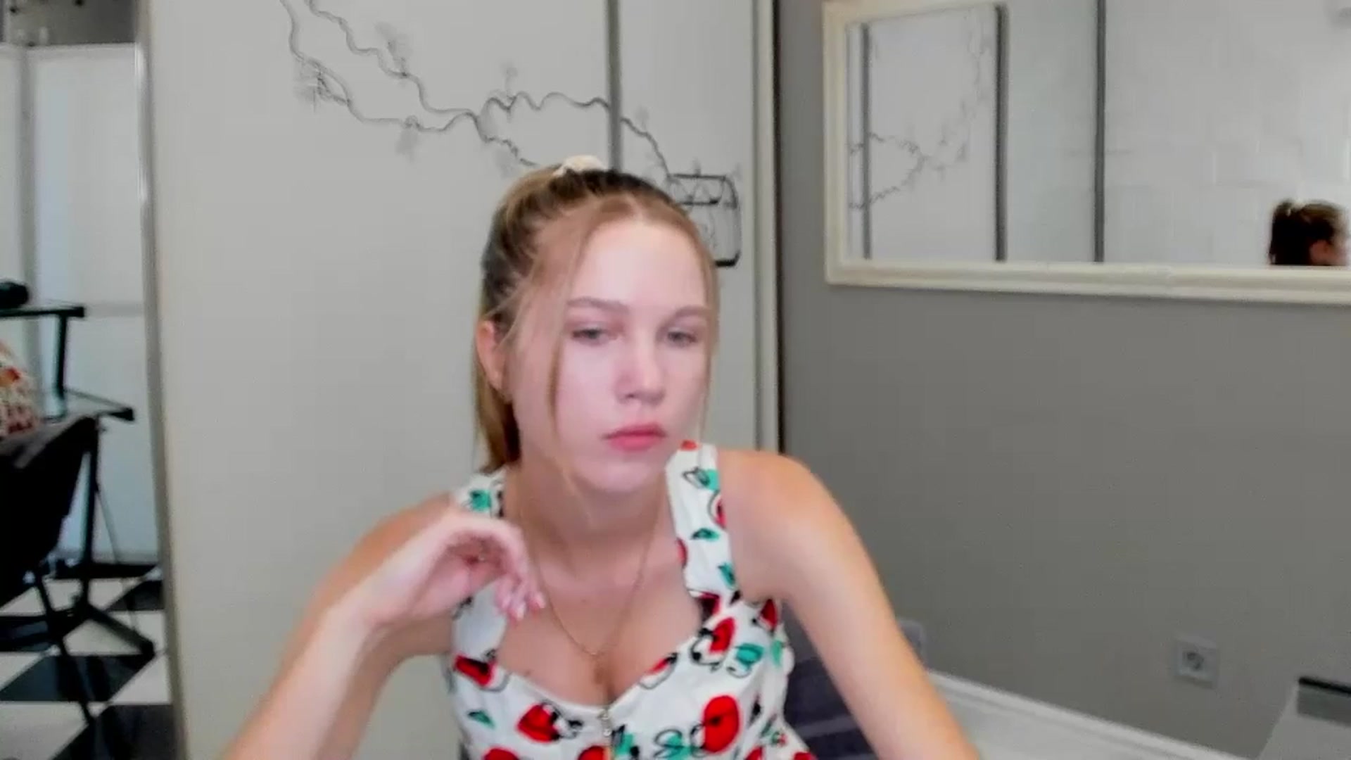 Gallery image thumbnail from Kate_Lewiss's myfreecams stream on, 07/28/2024, 06:33 image 5 of 20