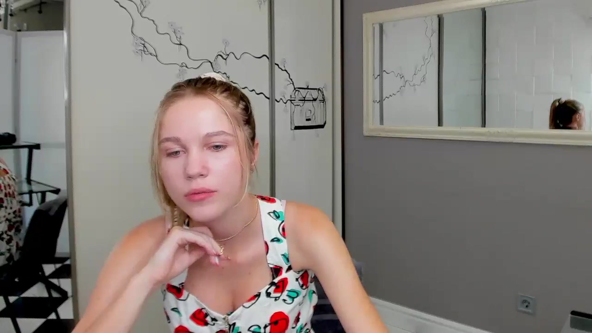 Gallery image thumbnail from Kate_Lewiss's myfreecams stream on, 07/28/2024, 06:33 image 17 of 20