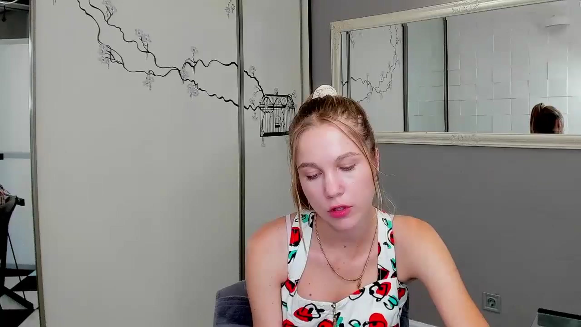 Gallery image thumbnail from Kate_Lewiss's myfreecams stream on, 07/28/2024, 10:21 image 10 of 20