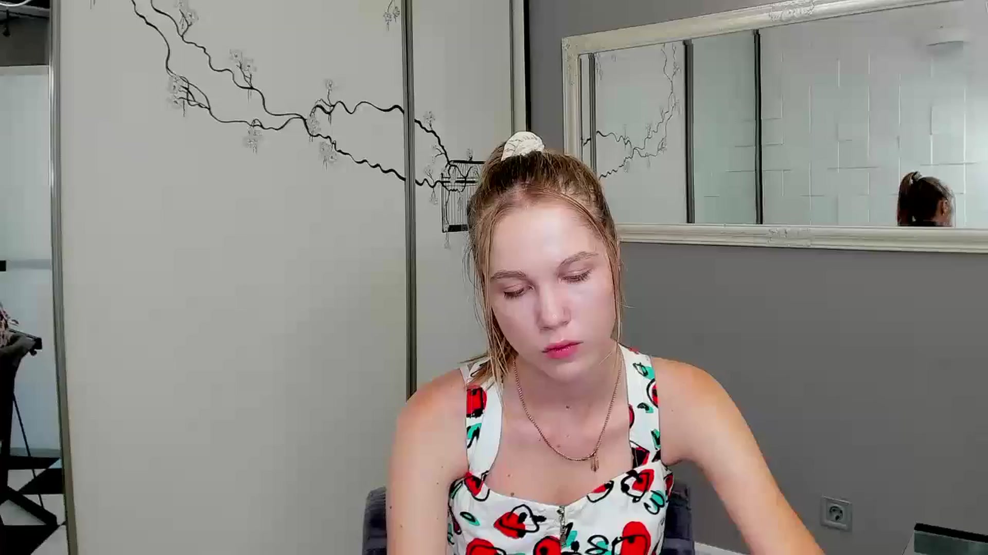 Gallery image thumbnail from Kate_Lewiss's myfreecams stream on, 07/28/2024, 10:21 image 1 of 20