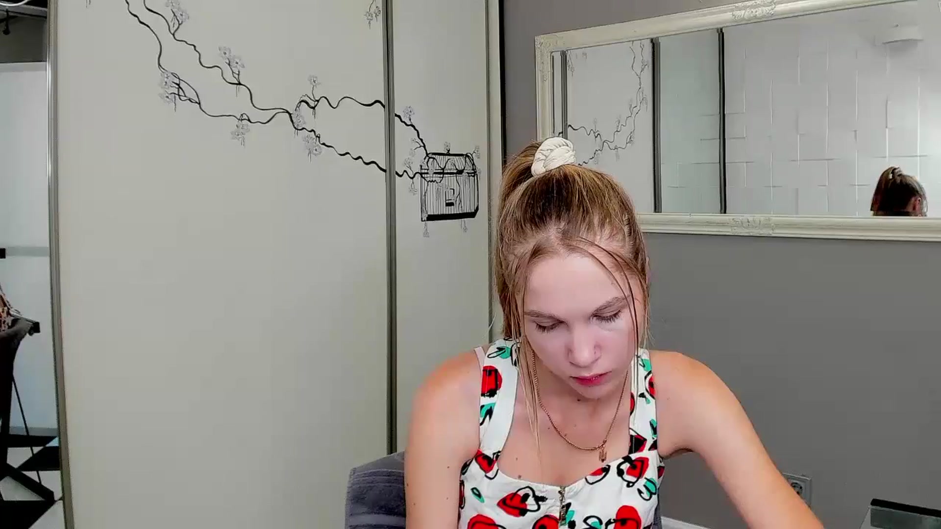 Gallery image thumbnail from Kate_Lewiss's myfreecams stream on, 07/28/2024, 10:21 image 5 of 20