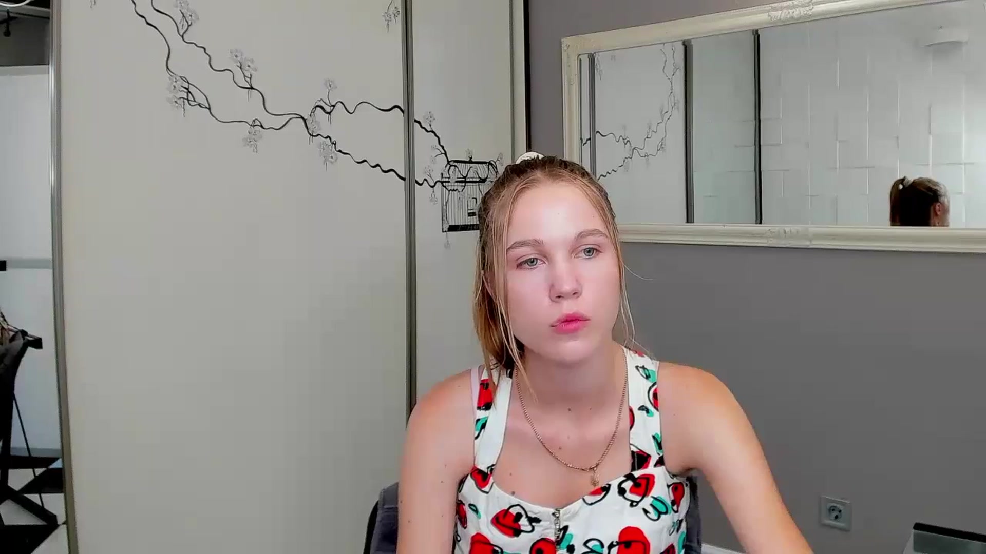 Gallery image thumbnail from Kate_Lewiss's myfreecams stream on, 07/28/2024, 10:21 image 12 of 20