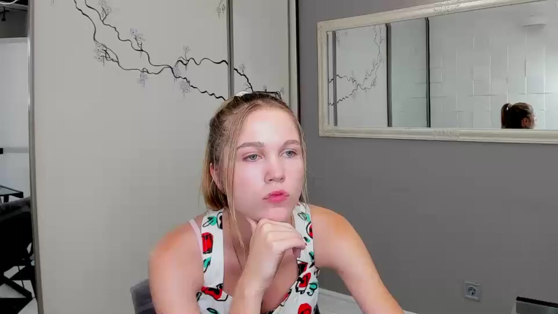 Gallery image thumbnail from Kate_Lewiss's myfreecams stream on, 07/28/2024, 10:33 image 13 of 20