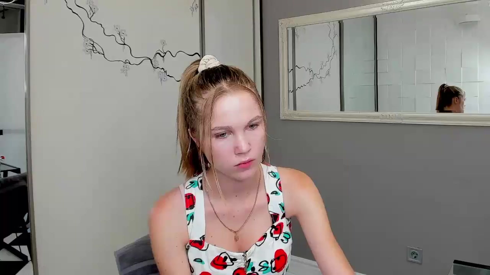 Gallery image thumbnail from Kate_Lewiss's myfreecams stream on, 07/28/2024, 11:03 image 11 of 20