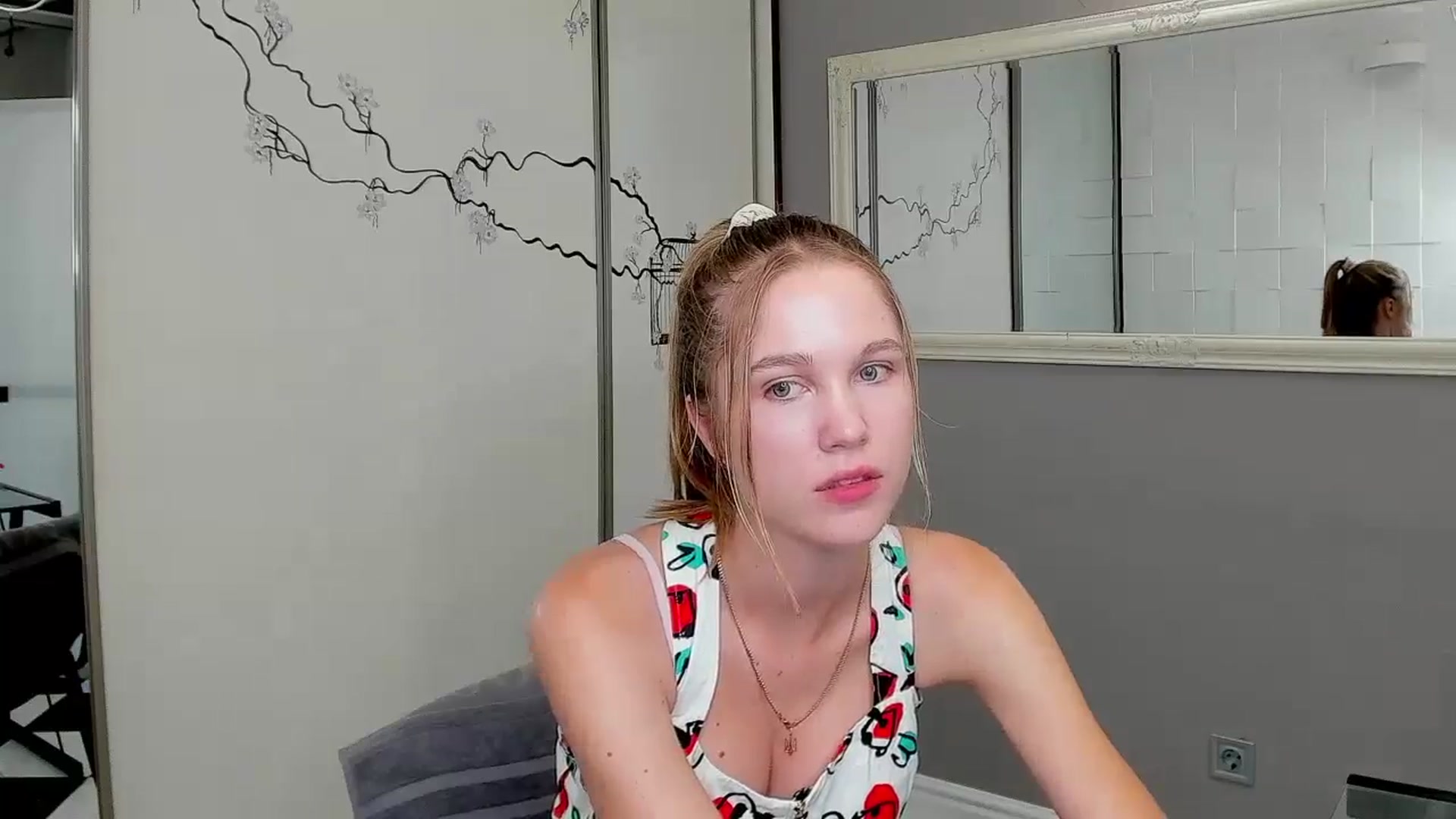 Gallery image thumbnail from Kate_Lewiss's myfreecams stream on, 07/28/2024, 11:03 image 3 of 20