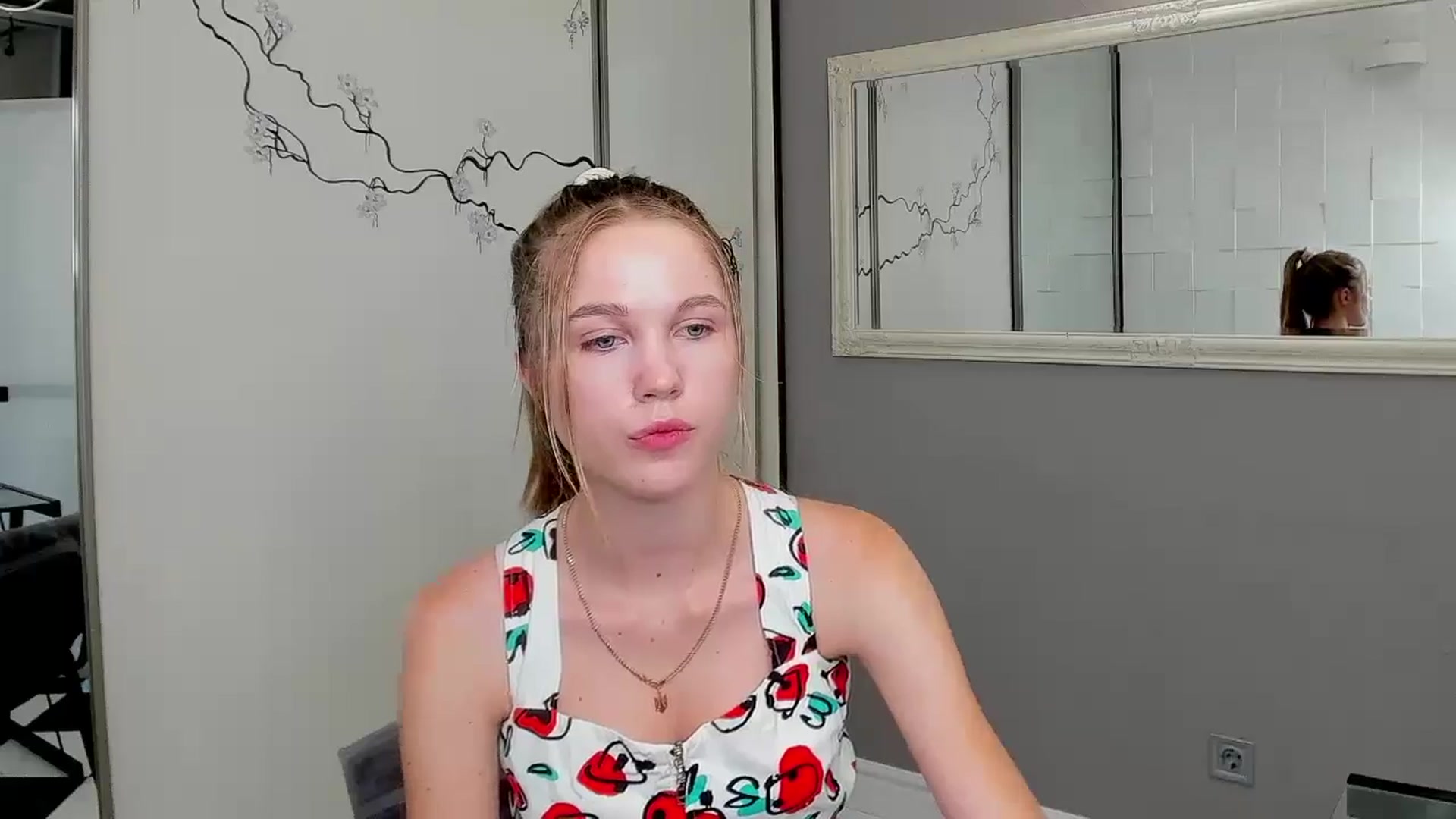 Gallery image thumbnail from Kate_Lewiss's myfreecams stream on, 07/28/2024, 11:03 image 9 of 20