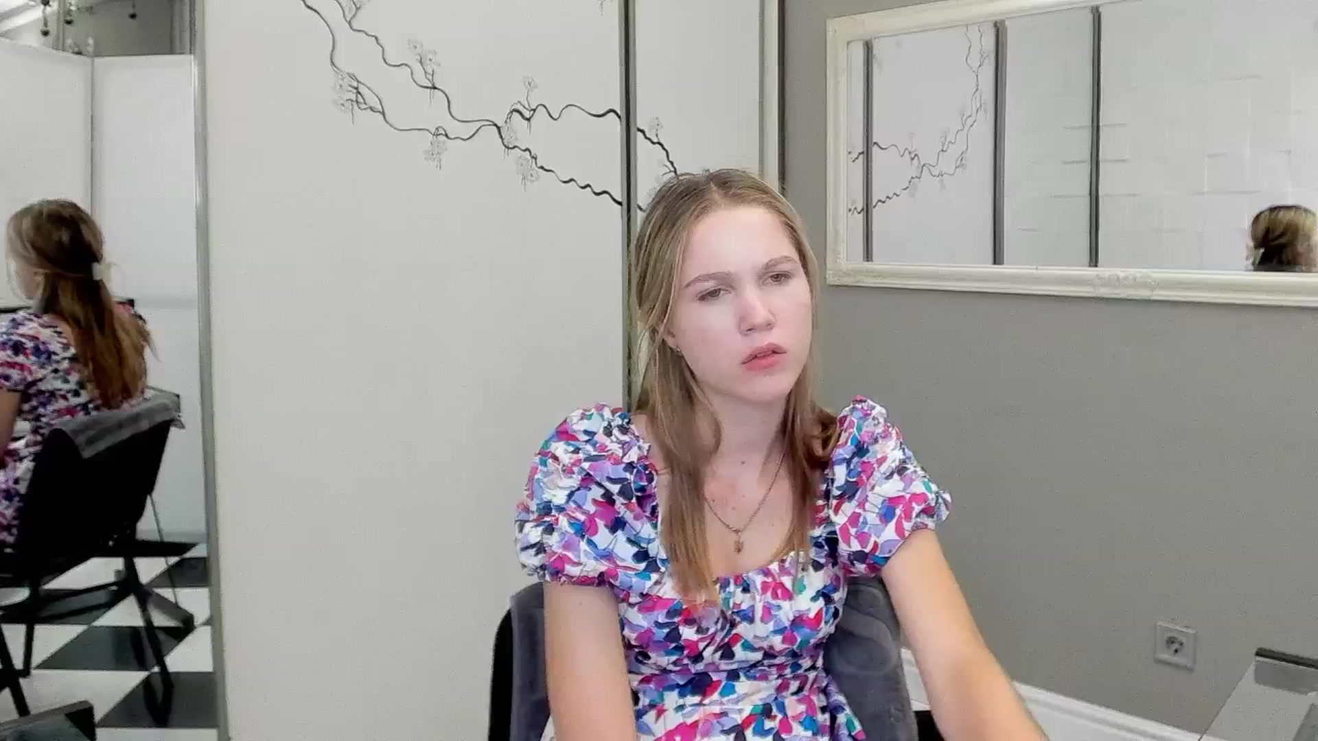 Gallery image thumbnail from Kate_Lewiss's myfreecams stream on, 07/29/2024, 11:11 image 14 of 20