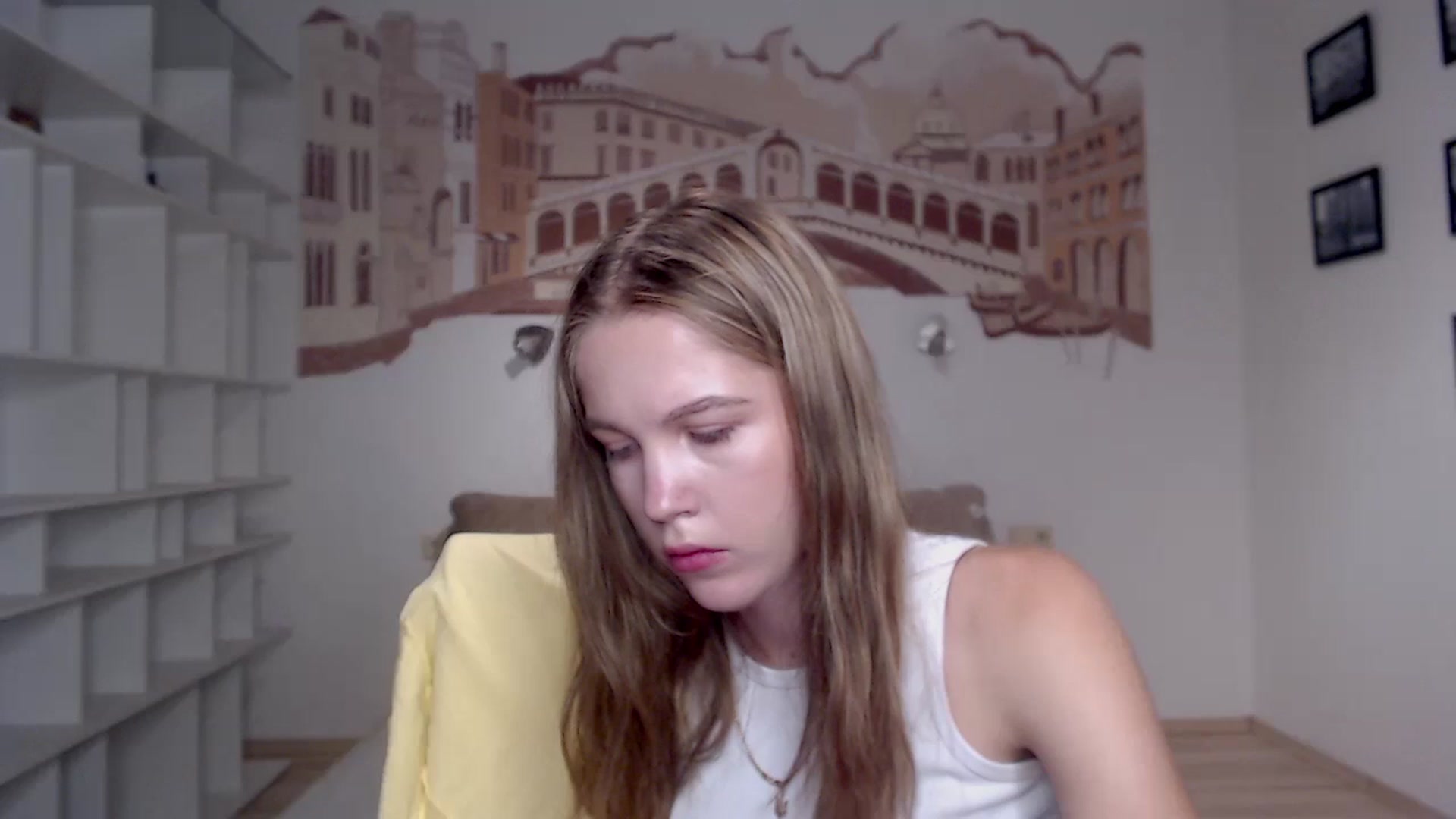 Gallery image thumbnail from Kate_Lewiss's myfreecams stream on, 07/30/2024, 09:05 image 5 of 20
