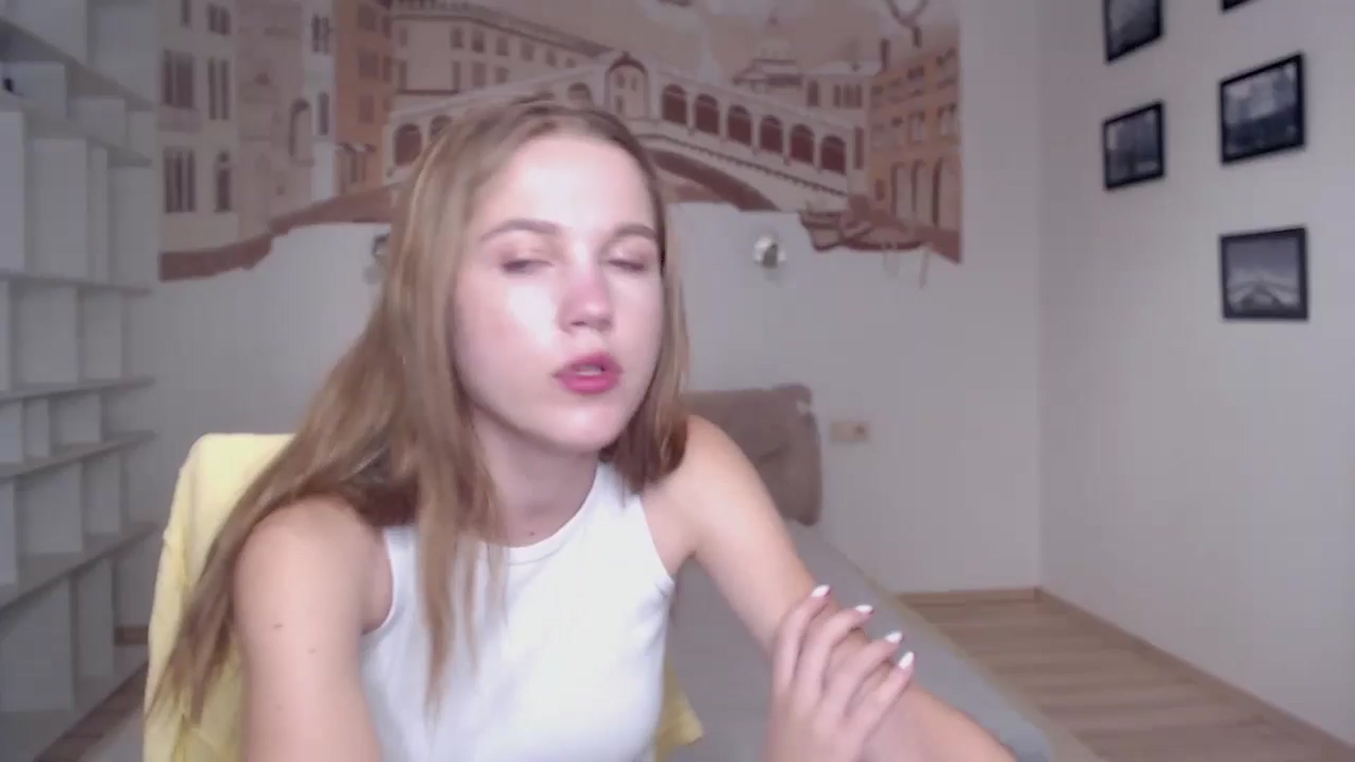 Gallery image thumbnail from Kate_Lewiss's myfreecams stream on, 07/30/2024, 10:51 image 6 of 20