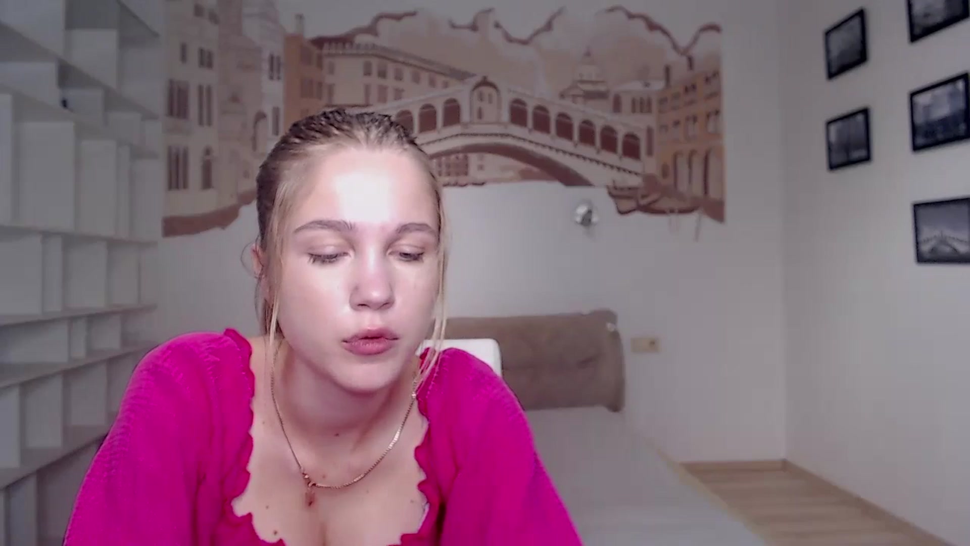 Gallery image thumbnail from Kate_Lewiss's myfreecams stream on, 07/31/2024, 06:33 image 10 of 20
