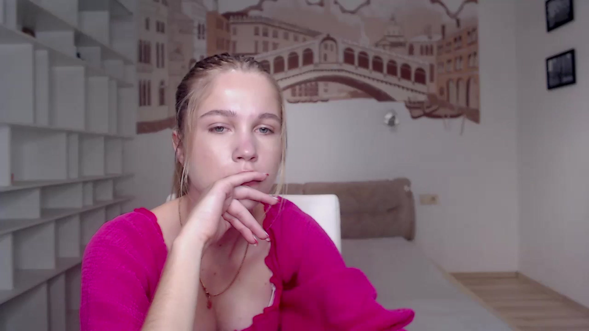Gallery image thumbnail from Kate_Lewiss's myfreecams stream on, 07/31/2024, 06:33 image 2 of 20