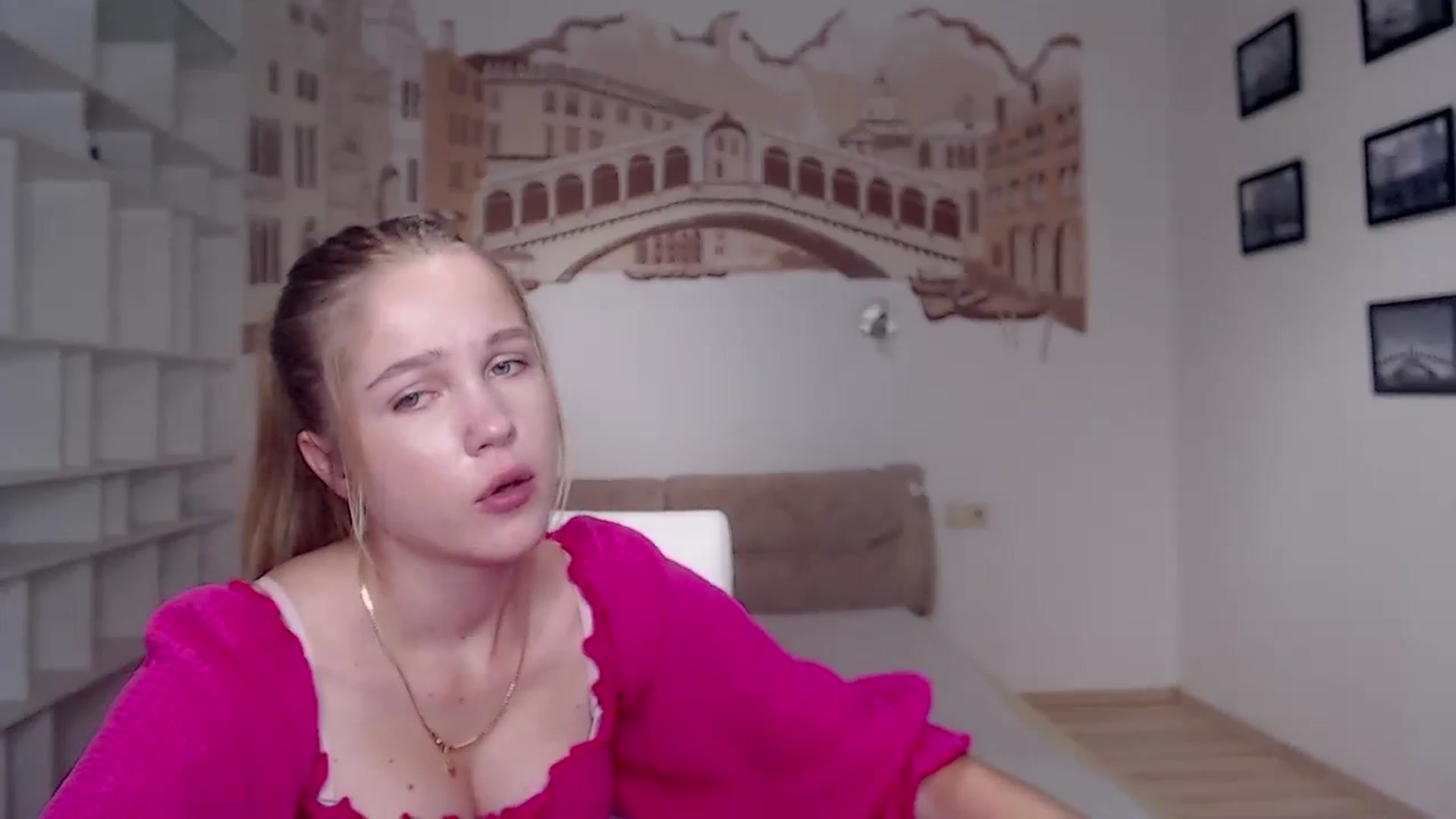 Gallery image thumbnail from Kate_Lewiss's myfreecams stream on, 07/31/2024, 08:17 image 6 of 20