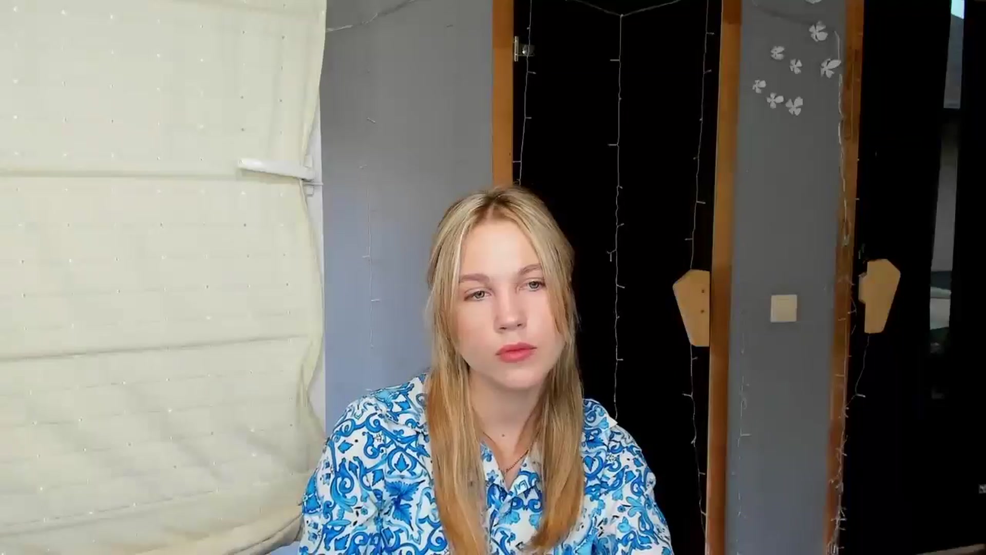 Gallery image thumbnail from Kate_Lewiss's myfreecams stream on, 08/04/2024, 07:43 image 6 of 20