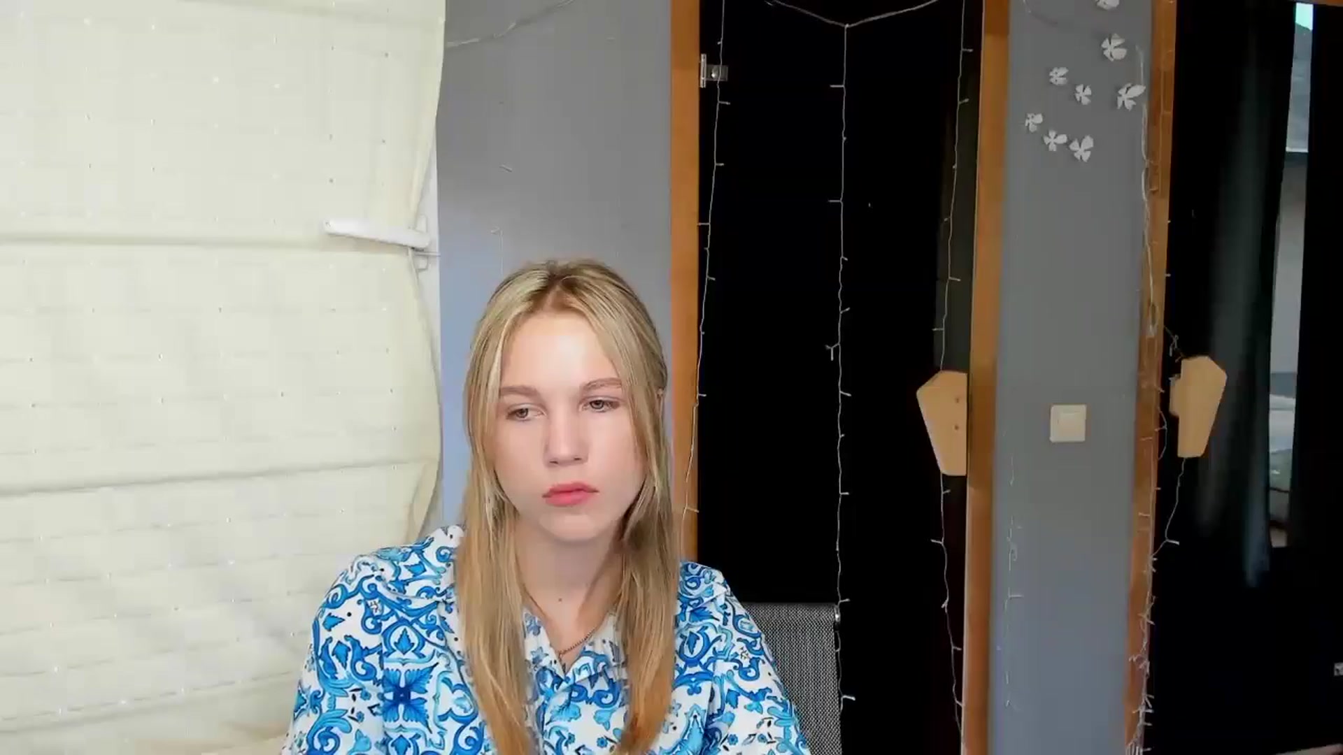 Gallery image thumbnail from Kate_Lewiss's myfreecams stream on, 08/04/2024, 07:43 image 9 of 20
