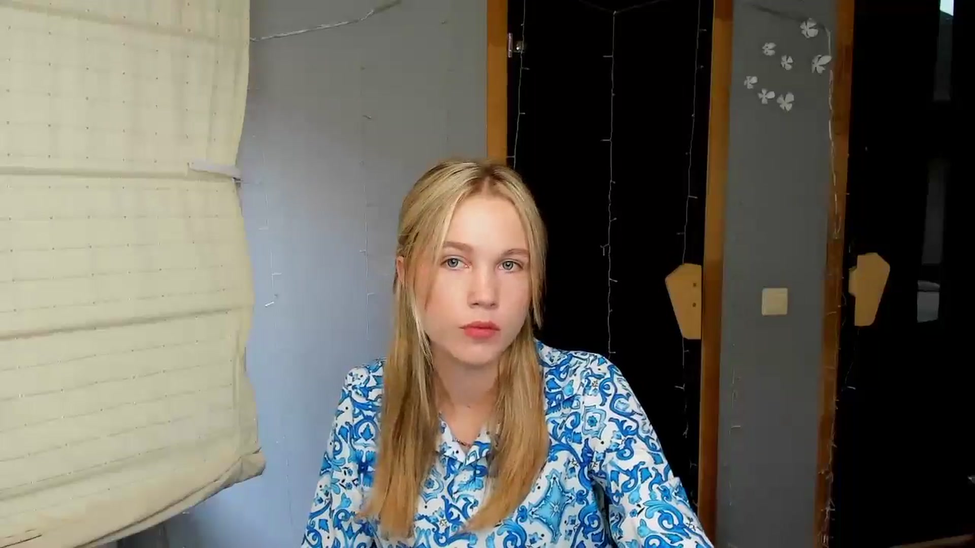 Gallery image thumbnail from Kate_Lewiss's myfreecams stream on, 08/04/2024, 07:43 image 3 of 20