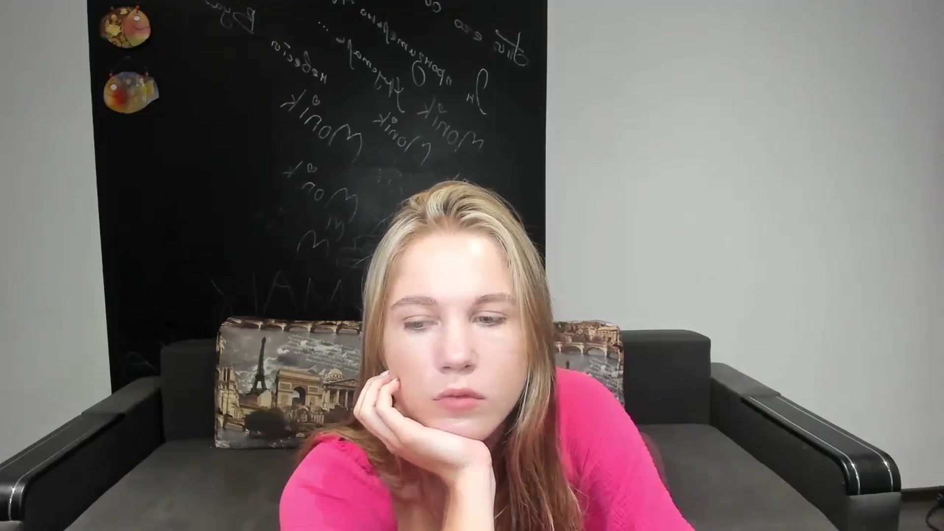 Gallery image thumbnail from Kate_Lewiss's myfreecams stream on, 08/05/2024, 06:01 image 7 of 20