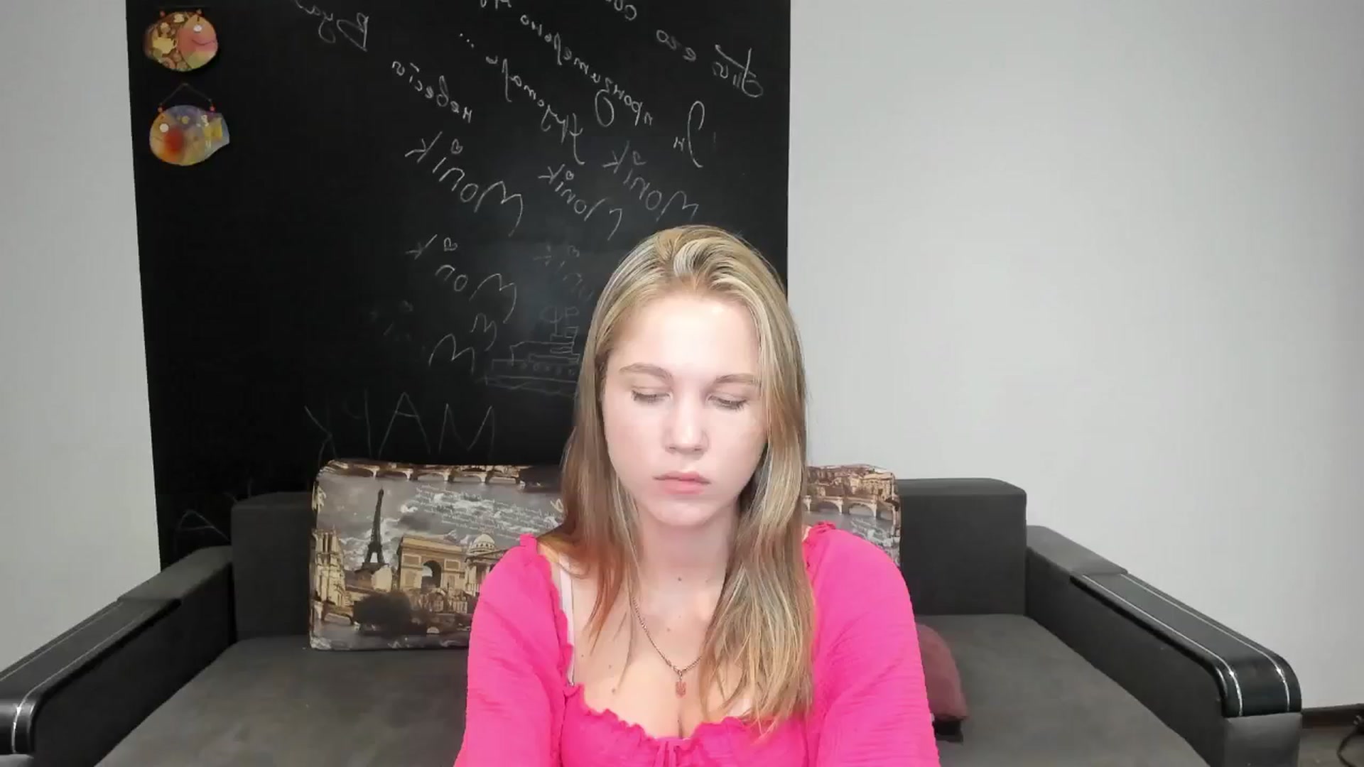 Gallery image thumbnail from Kate_Lewiss's myfreecams stream on, 08/05/2024, 06:23 image 10 of 20