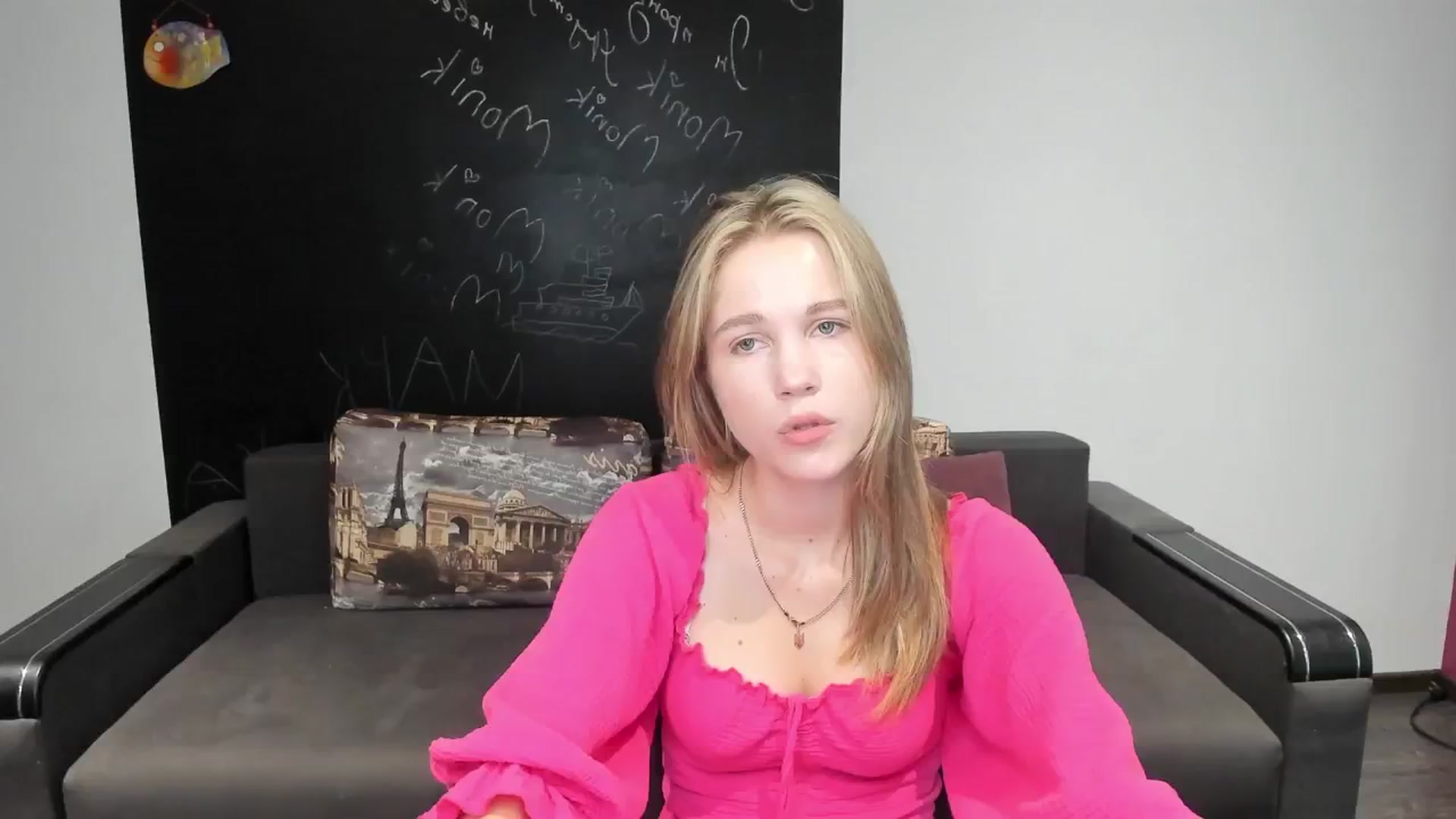 Gallery image thumbnail from Kate_Lewiss's myfreecams stream on, 08/05/2024, 07:17 image 5 of 20