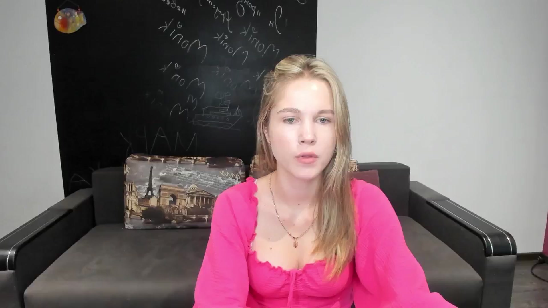 Gallery image thumbnail from Kate_Lewiss's myfreecams stream on, 08/05/2024, 07:17 image 1 of 20