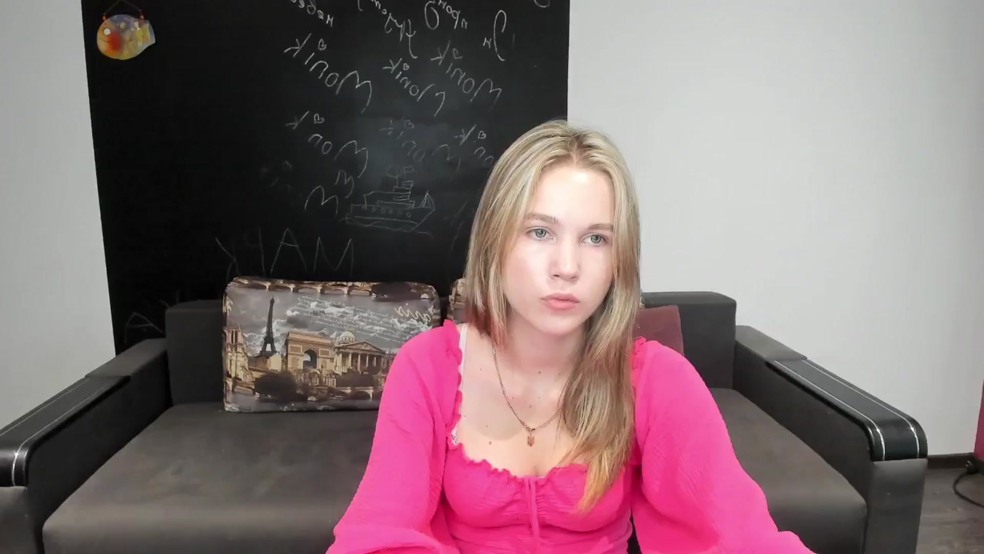 Gallery image thumbnail from Kate_Lewiss's myfreecams stream on, 08/05/2024, 07:17 image 15 of 20