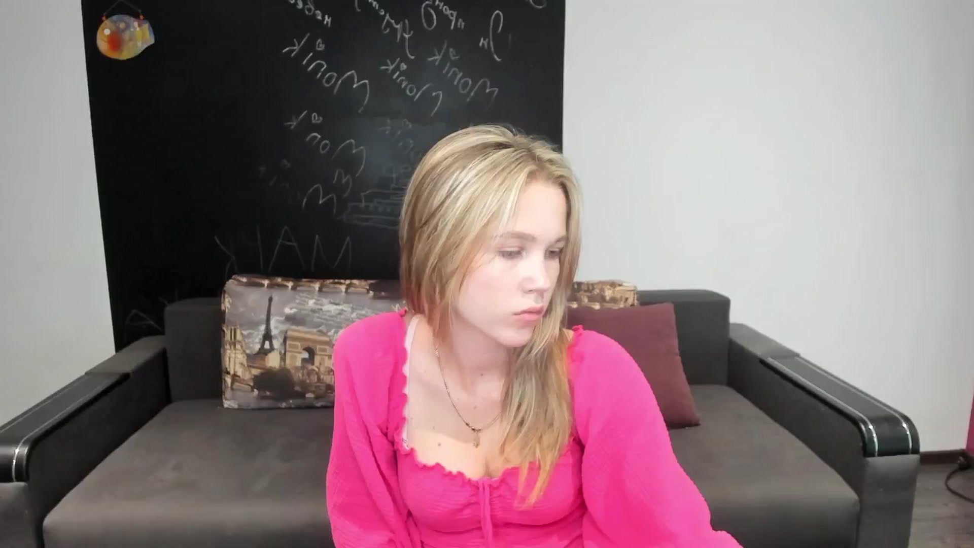 Gallery image thumbnail from Kate_Lewiss's myfreecams stream on, 08/05/2024, 07:17 image 9 of 20