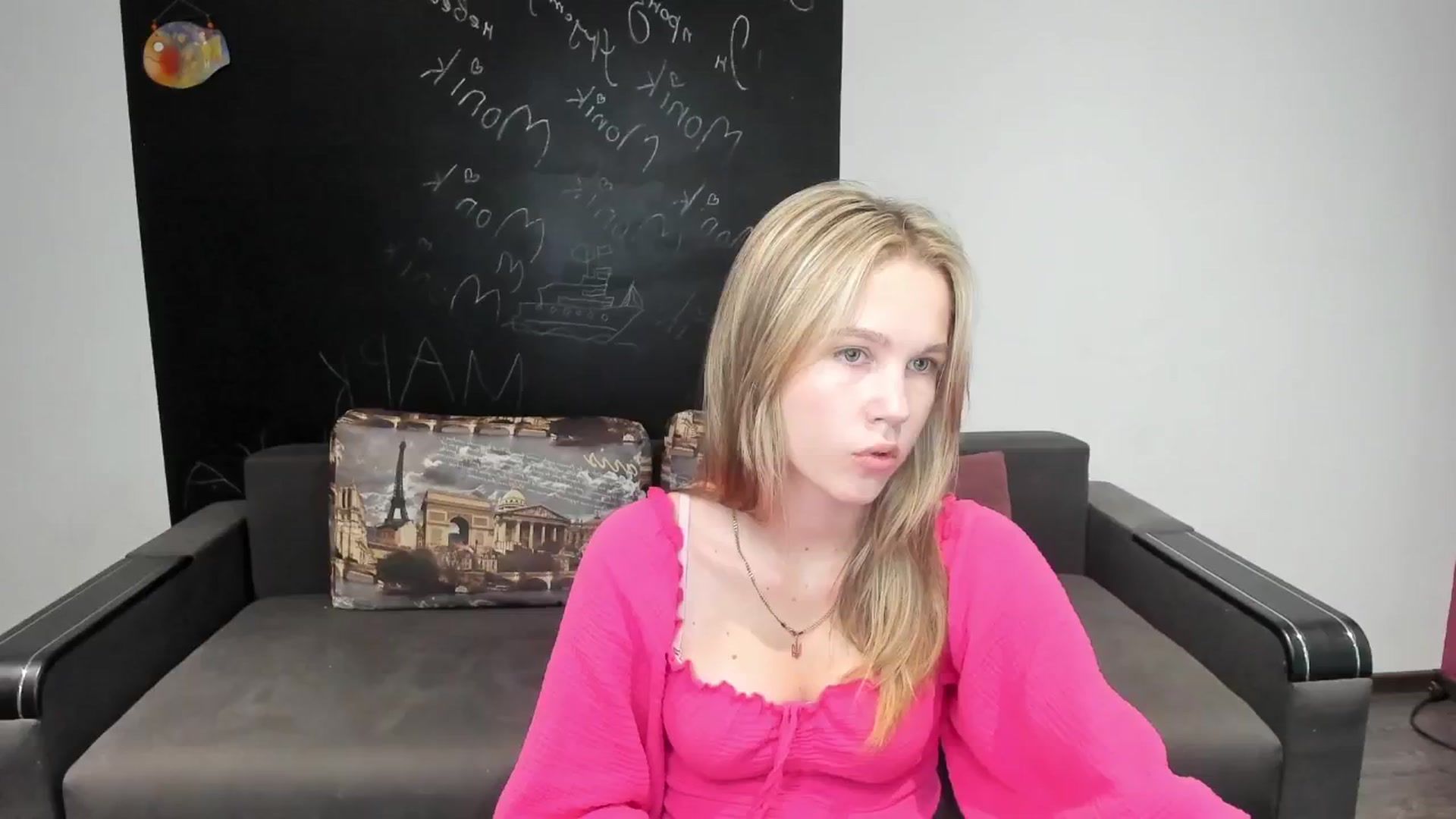 Gallery image thumbnail from Kate_Lewiss's myfreecams stream on, 08/05/2024, 07:17 image 20 of 20