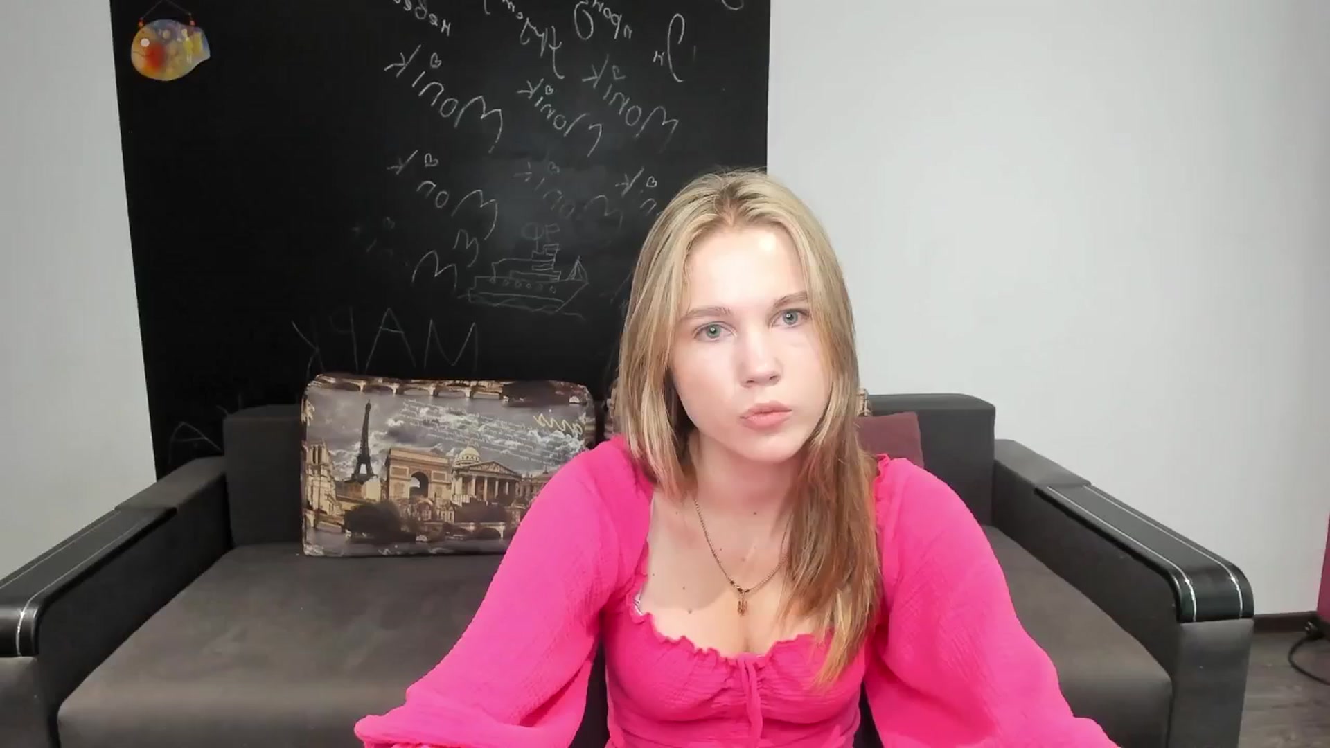 Gallery image thumbnail from Kate_Lewiss's myfreecams stream on, 08/05/2024, 07:17 image 13 of 20