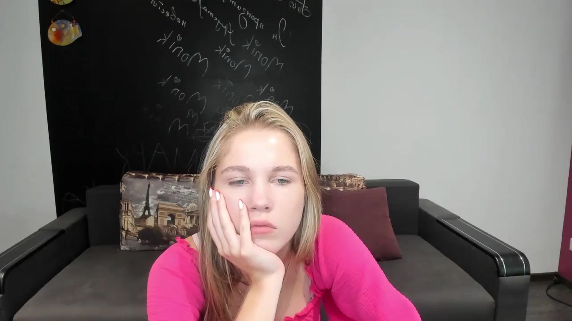 Gallery image thumbnail from Kate_Lewiss's myfreecams stream on, 08/05/2024, 09:32 image 18 of 20