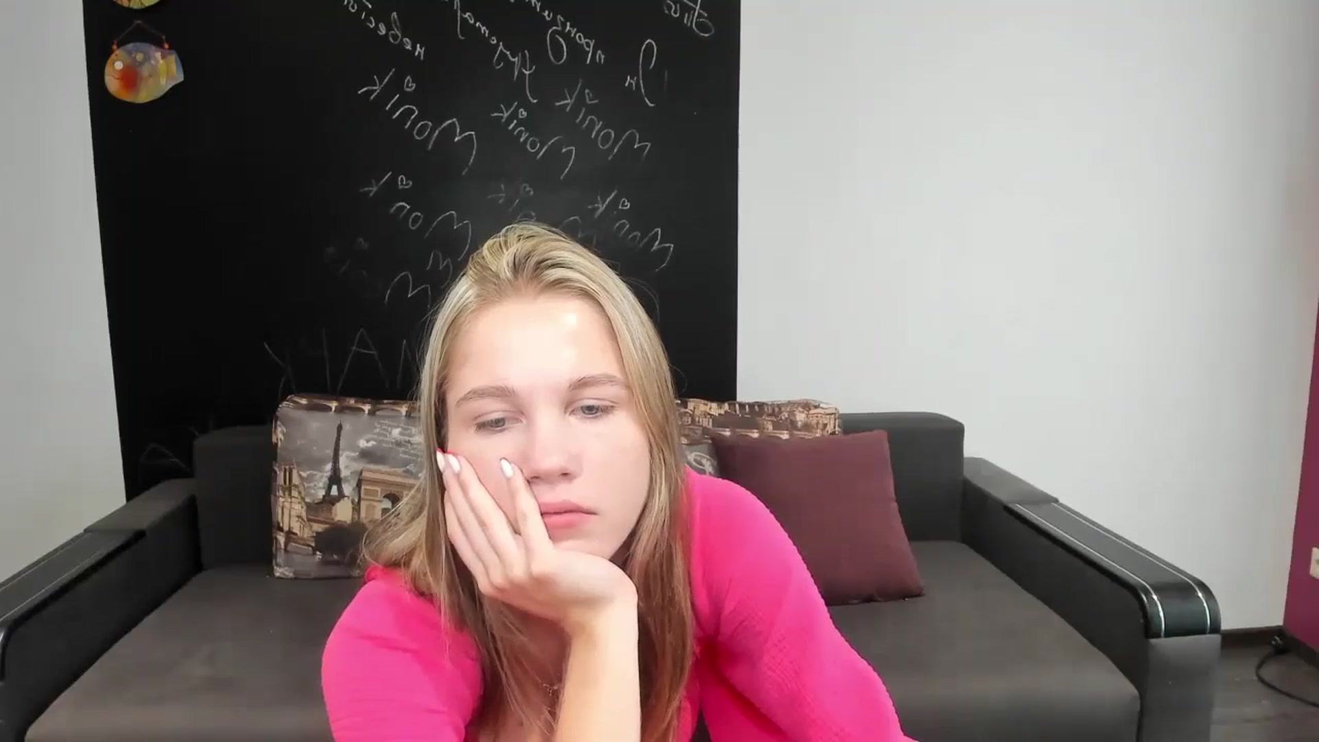 Gallery image thumbnail from Kate_Lewiss's myfreecams stream on, 08/05/2024, 09:32 image 8 of 20