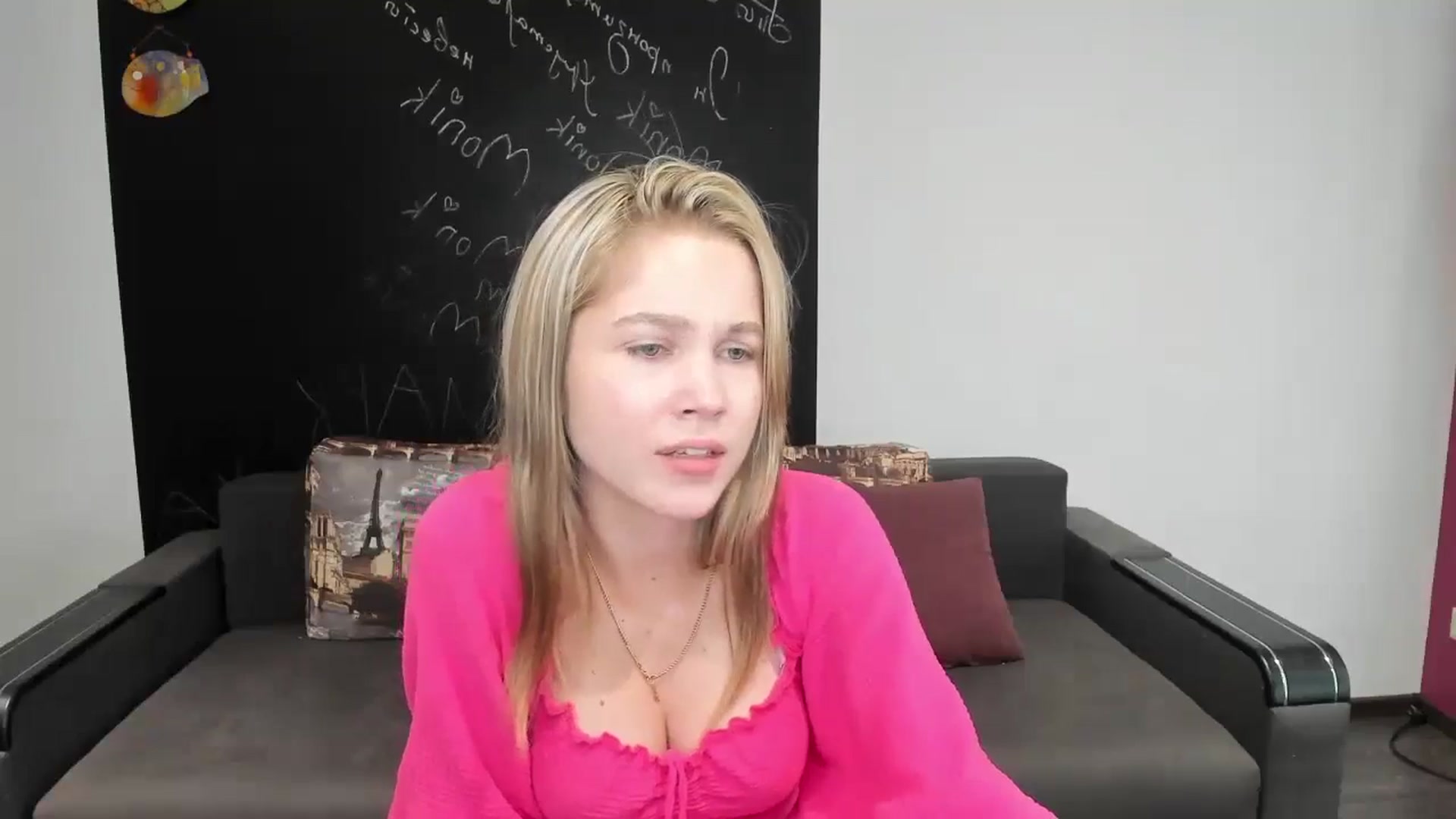 Gallery image thumbnail from Kate_Lewiss's myfreecams stream on, 08/05/2024, 09:32 image 15 of 20