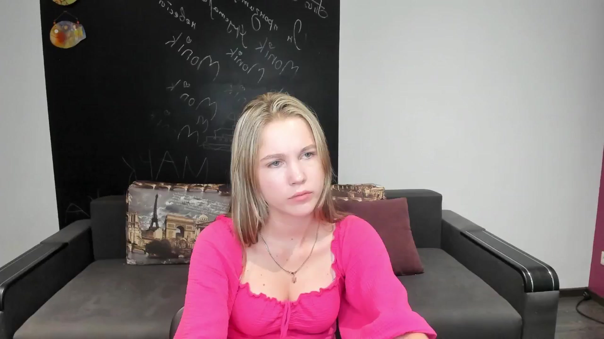 Gallery image thumbnail from Kate_Lewiss's myfreecams stream on, 08/05/2024, 10:16 image 12 of 20
