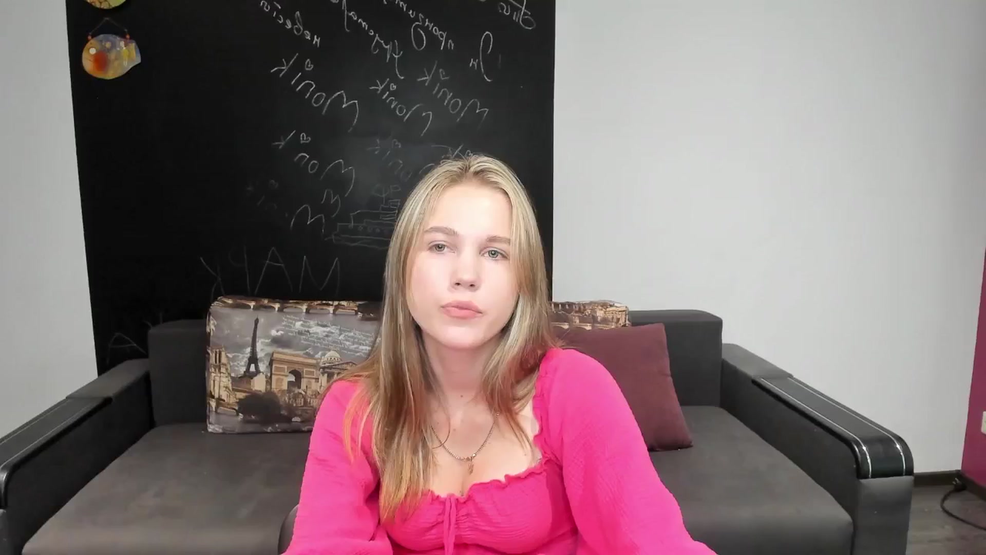 Gallery image thumbnail from Kate_Lewiss's myfreecams stream on, 08/05/2024, 10:16 image 1 of 20