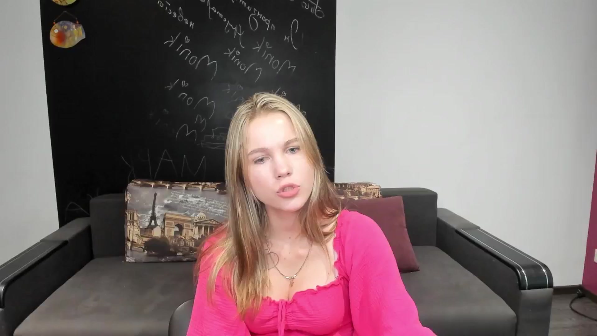 Gallery image thumbnail from Kate_Lewiss's myfreecams stream on, 08/05/2024, 10:16 image 4 of 20
