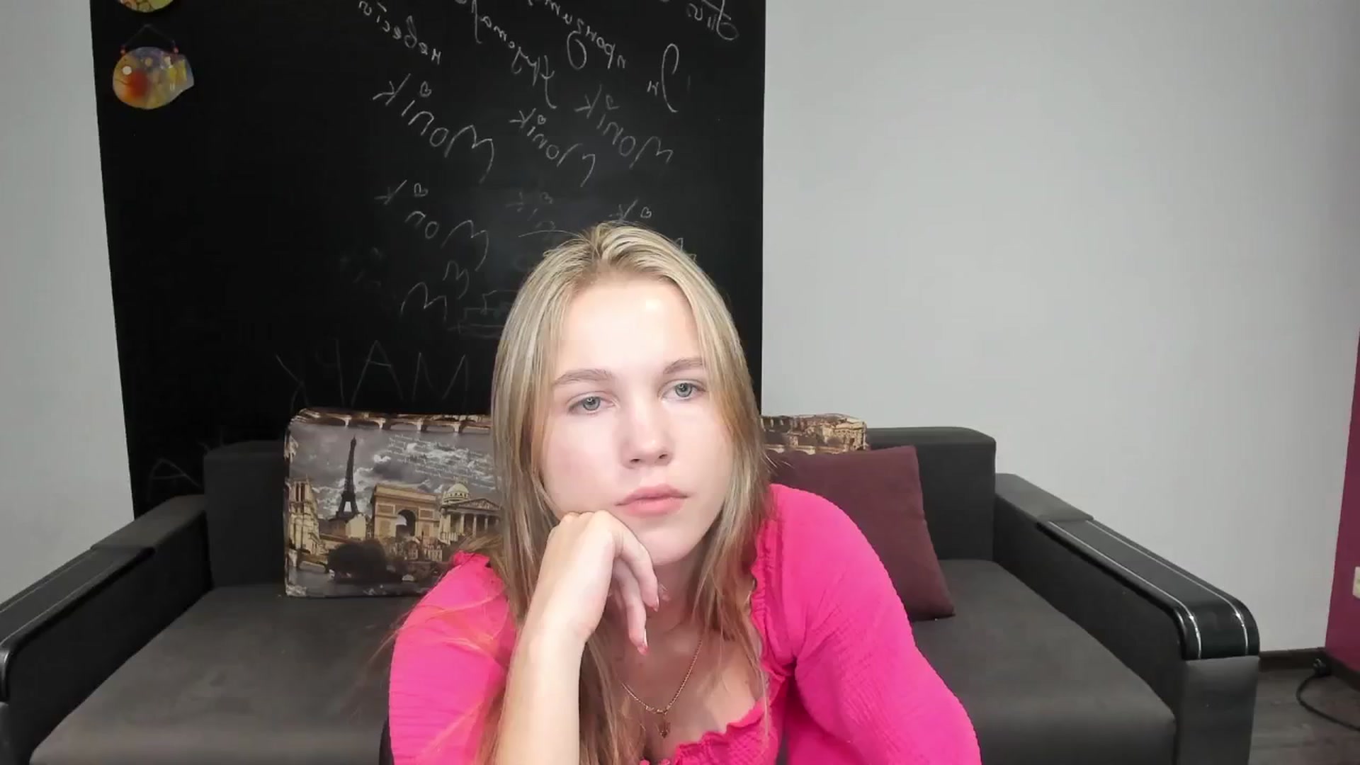 Gallery image thumbnail from Kate_Lewiss's myfreecams stream on, 08/05/2024, 10:16 image 5 of 20