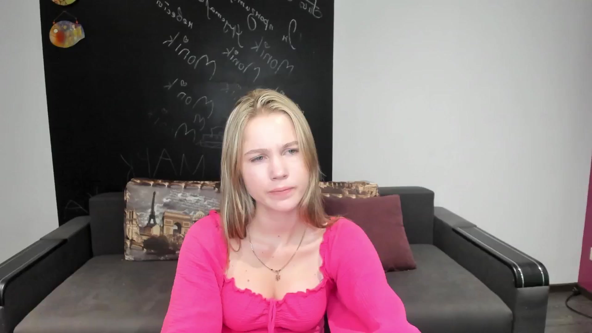 Gallery image thumbnail from Kate_Lewiss's myfreecams stream on, 08/05/2024, 10:16 image 13 of 20