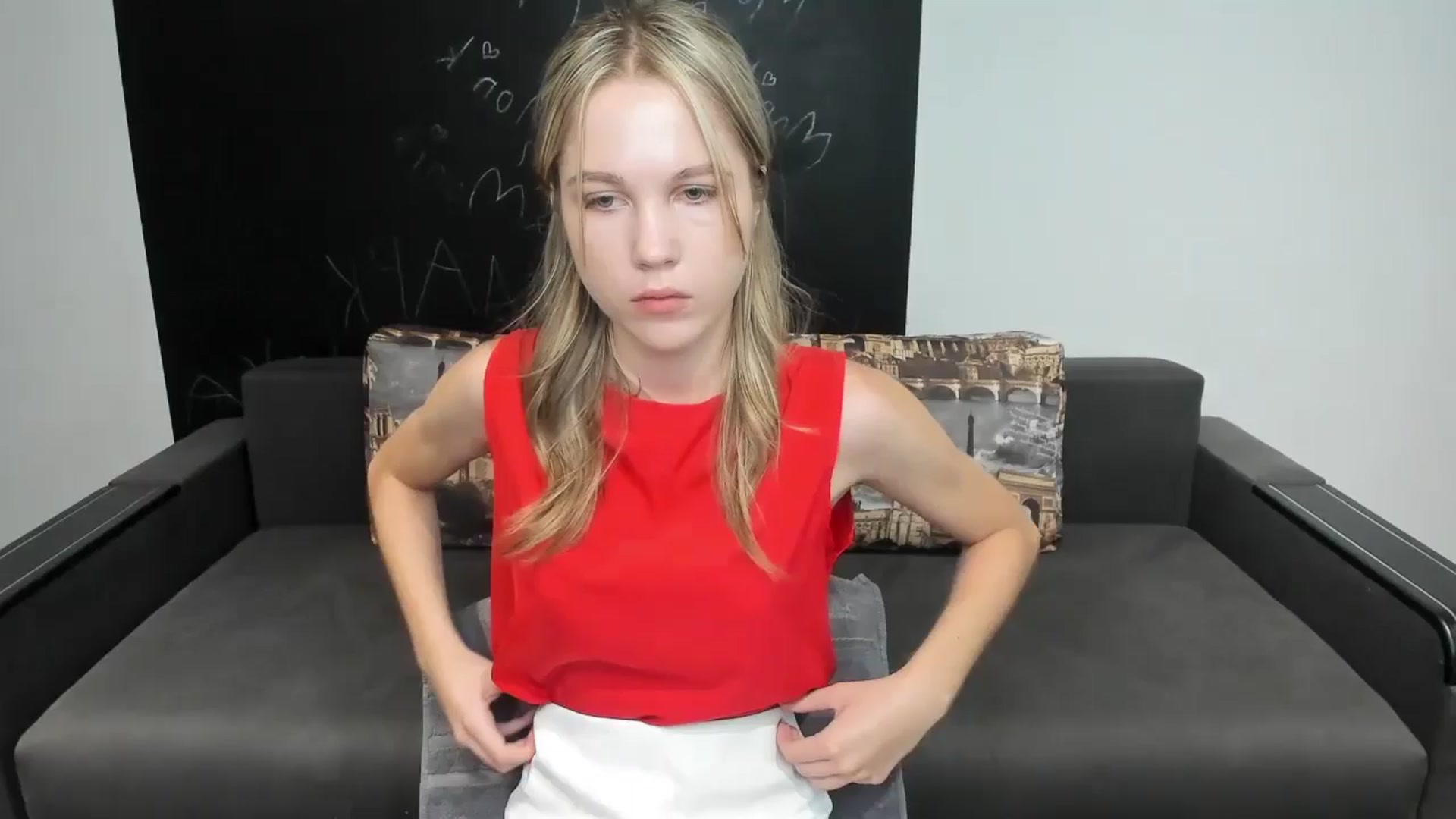 Gallery image thumbnail from Kate_Lewiss's myfreecams stream on, 08/06/2024, 08:01 image 6 of 20