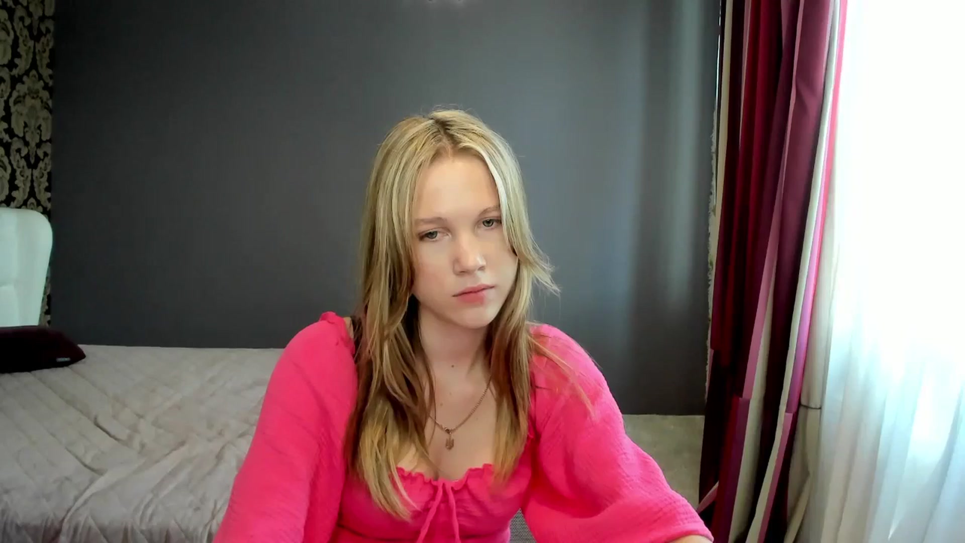 Gallery image thumbnail from Kate_Lewiss's myfreecams stream on, 08/07/2024, 08:50 image 16 of 20