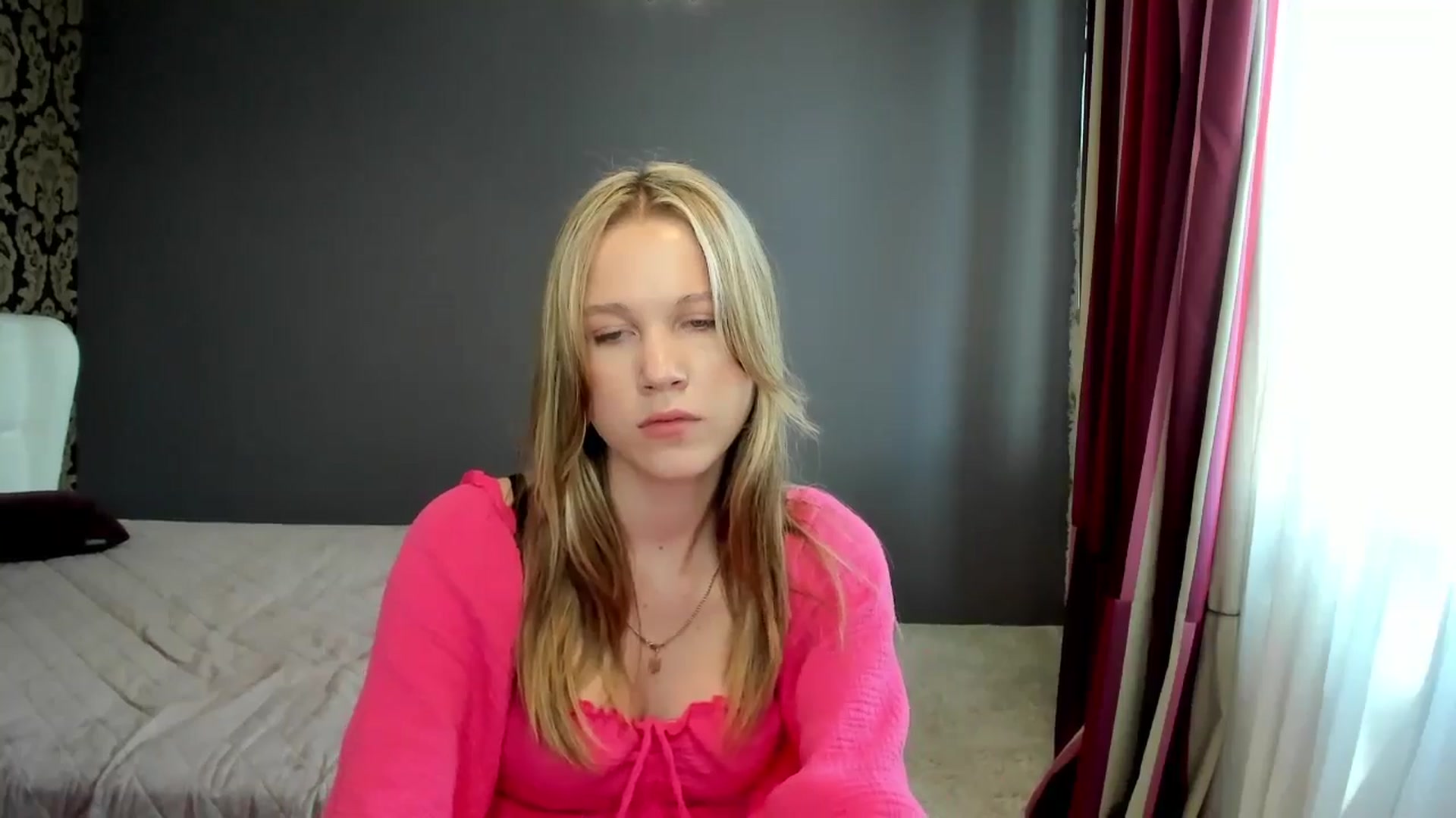 Gallery image thumbnail from Kate_Lewiss's myfreecams stream on, 08/07/2024, 08:50 image 17 of 20