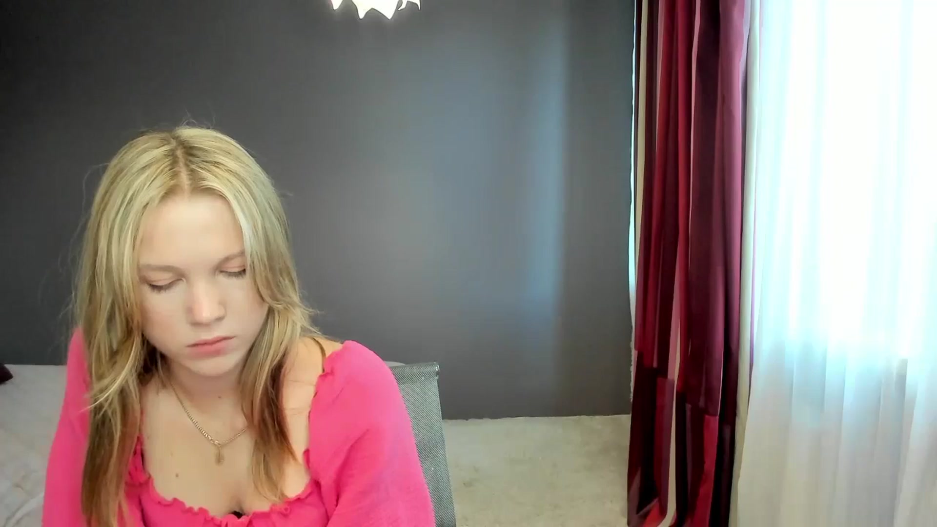 Gallery image thumbnail from Kate_Lewiss's myfreecams stream on, 08/07/2024, 10:49 image 15 of 20