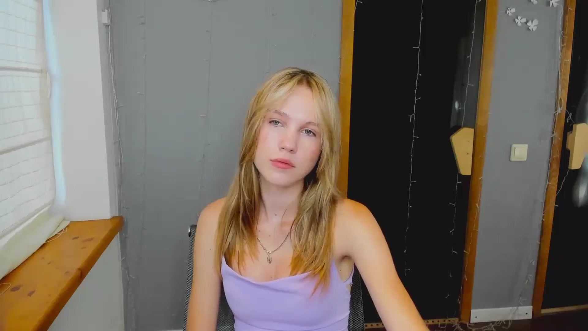 Gallery image thumbnail from Kate_Lewiss's myfreecams stream on, 08/08/2024, 06:05 image 7 of 20