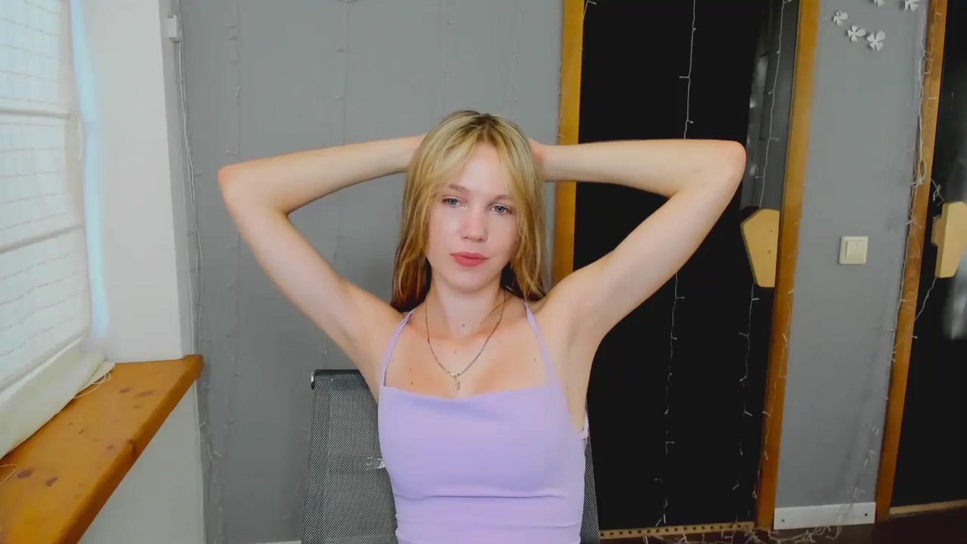 Gallery image thumbnail from Kate_Lewiss's myfreecams stream on, 08/08/2024, 06:05 image 10 of 20