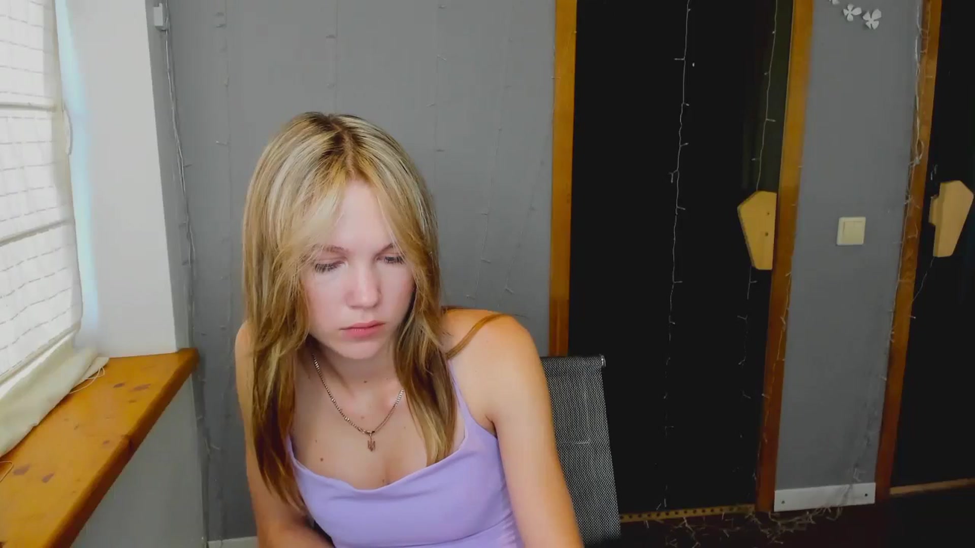 Gallery image thumbnail from Kate_Lewiss's myfreecams stream on, 08/08/2024, 08:22 image 2 of 20
