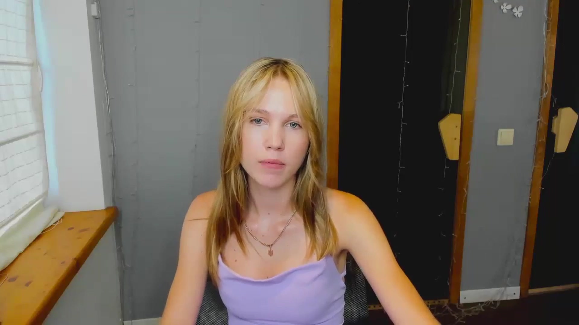 Gallery image thumbnail from Kate_Lewiss's myfreecams stream on, 08/08/2024, 08:22 image 18 of 20