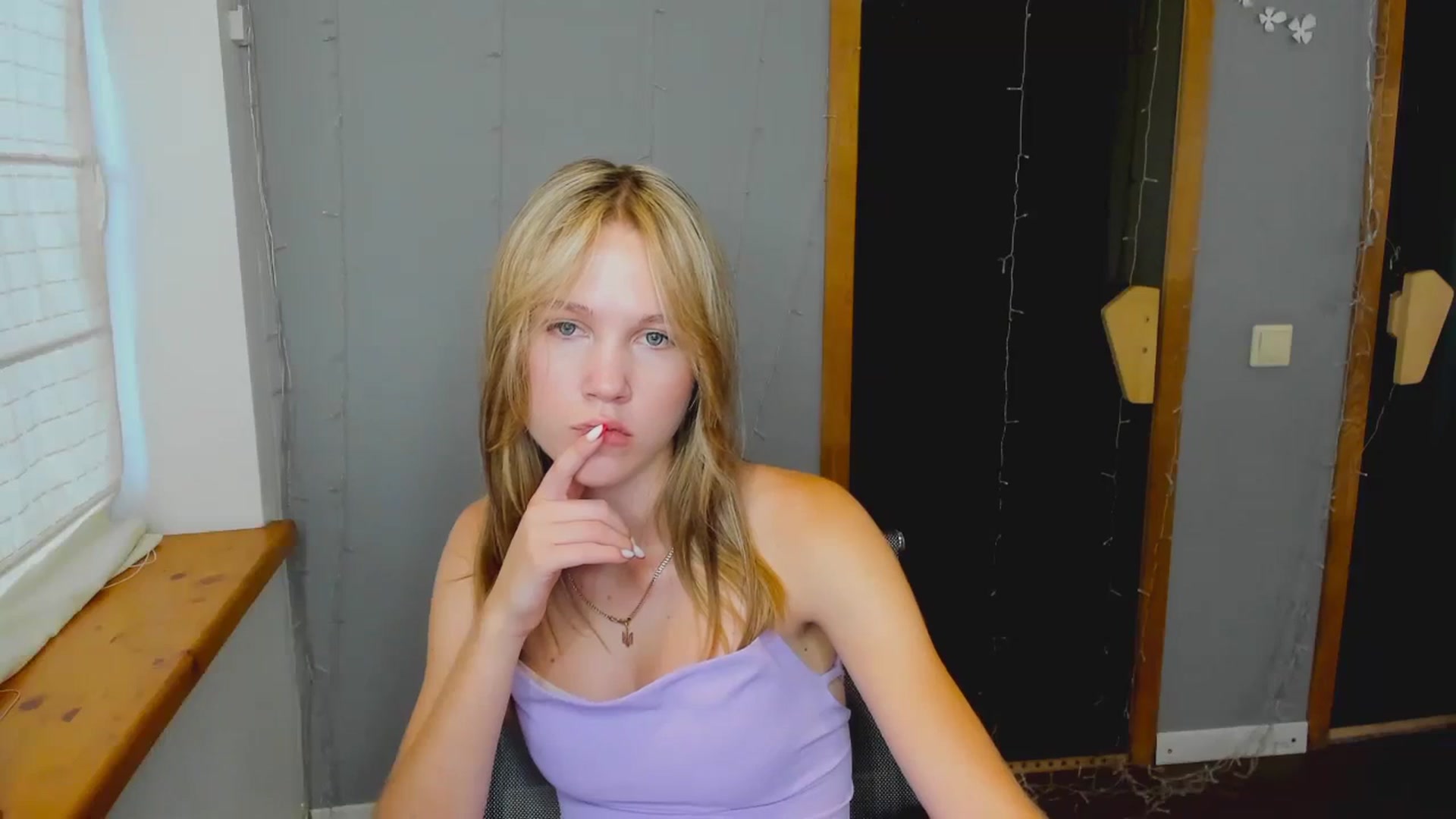 Gallery image thumbnail from Kate_Lewiss's myfreecams stream on, 08/08/2024, 08:22 image 19 of 20