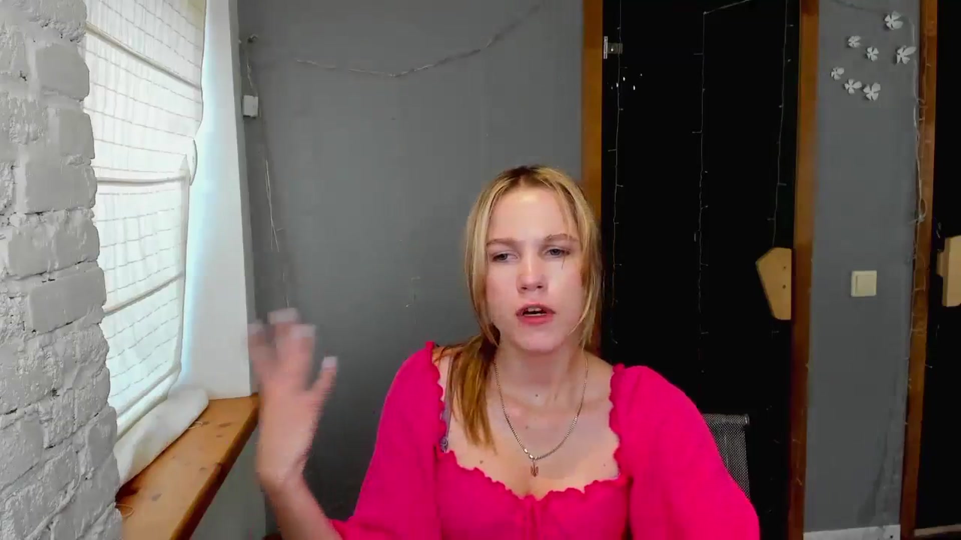 Gallery image thumbnail from Kate_Lewiss's myfreecams stream on, 08/11/2024, 10:30 image 11 of 20