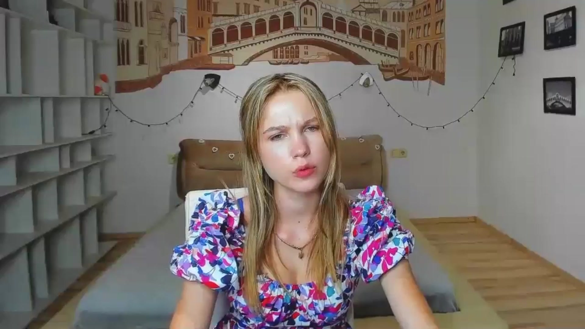 Gallery image thumbnail from Kate_Lewiss's myfreecams stream on, 08/12/2024, 08:16 image 18 of 20