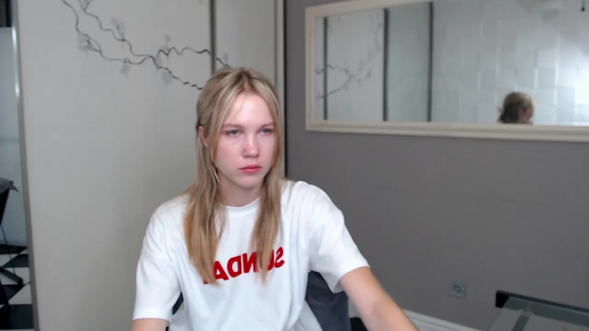Gallery image thumbnail from Kate_Lewiss's myfreecams stream on, 08/13/2024, 06:04 image 8 of 20