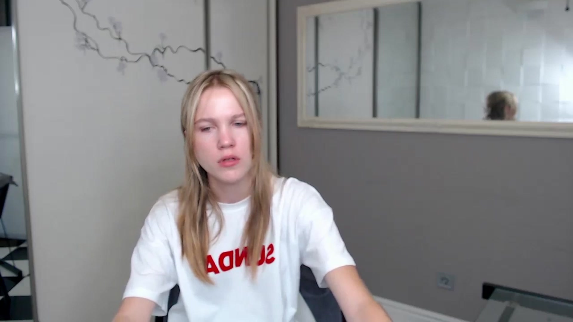 Gallery image thumbnail from Kate_Lewiss's myfreecams stream on, 08/13/2024, 06:04 image 11 of 20