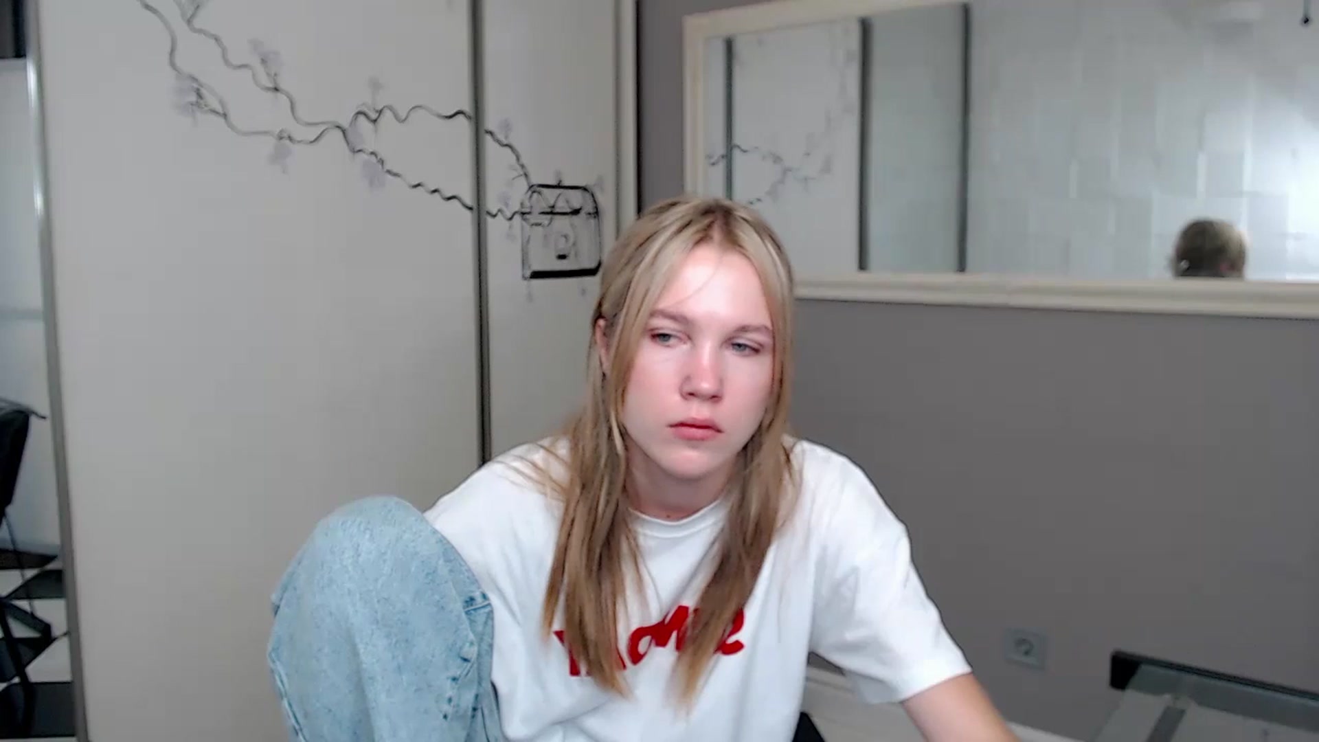 Gallery image thumbnail from Kate_Lewiss's myfreecams stream on, 08/13/2024, 06:58 image 7 of 20