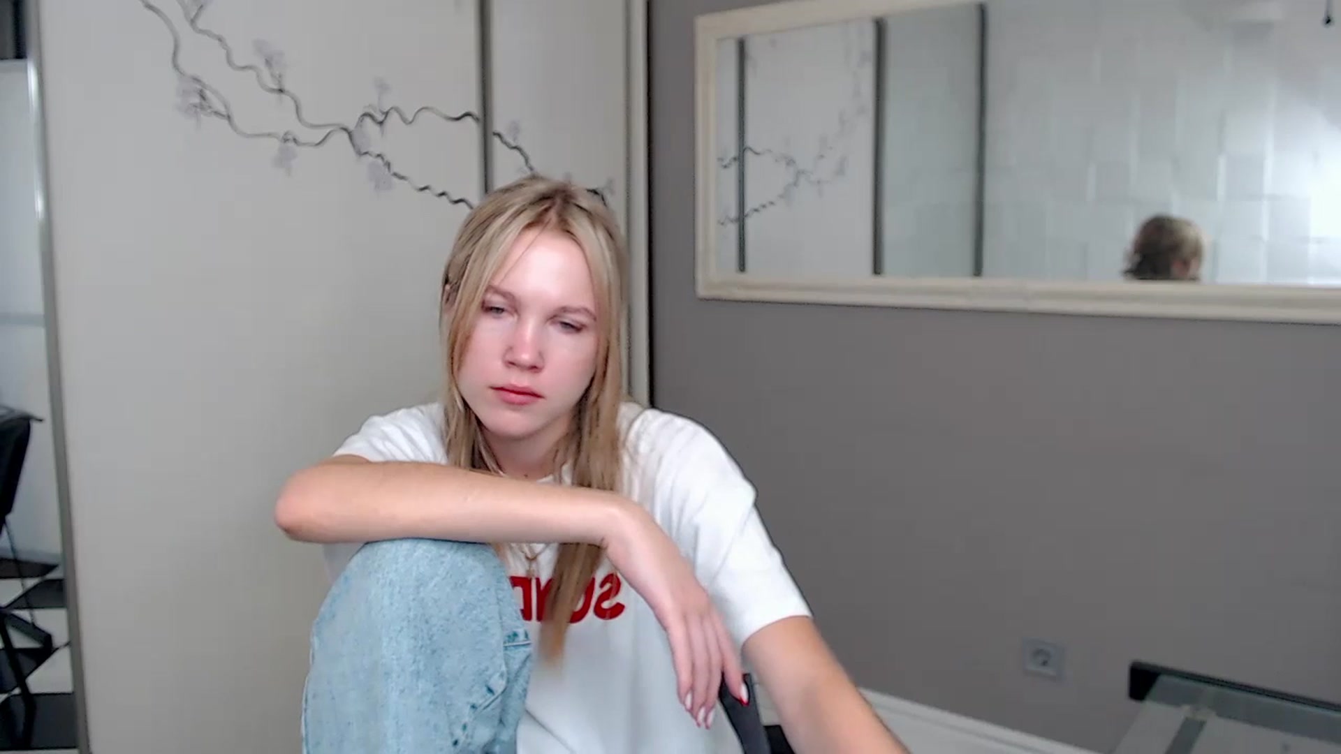 Gallery image thumbnail from Kate_Lewiss's myfreecams stream on, 08/13/2024, 06:58 image 20 of 20